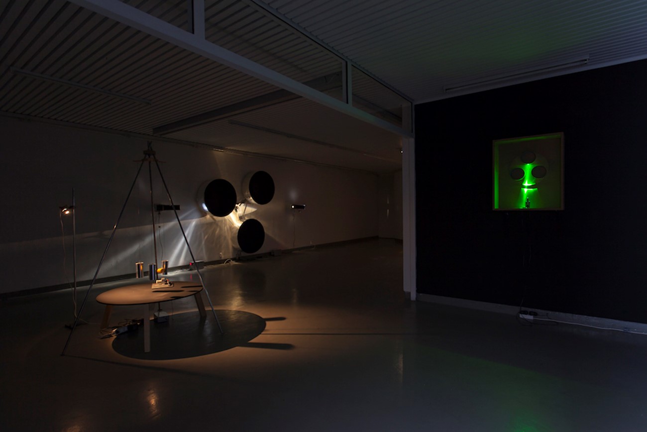Installation — Three Body Problem (installation view), Photo: Kristian Touborg., Created in collaboration with Morten Skriver and Clive Ellegaard.