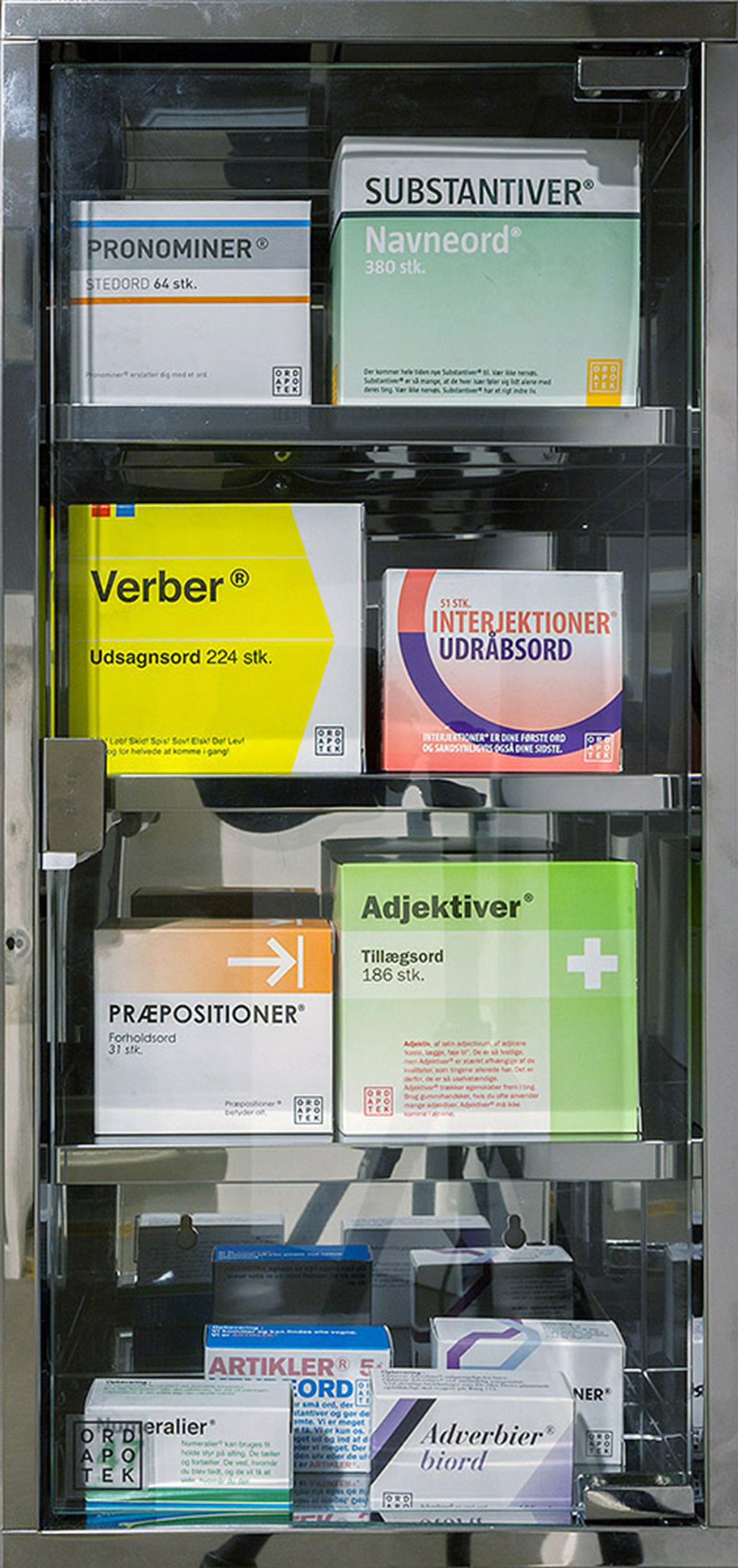 Word pharmacy — Ordapotek, 2013, carton, glass, chromed metal, 57 x 27 x 12 cm, ed. 20